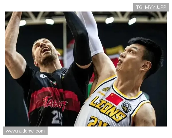 许钟豪铁山靠致亚洲第一后卫报销,CBA 恶汉再引国际争议(3)